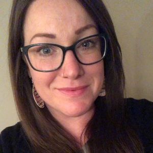 Meet your Posher, Araya